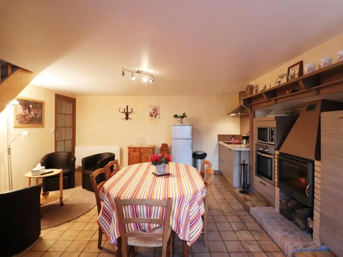 Holiday home Gite A La Campagne Proche Du Lac D'Enchanet - 2 Pers, Cheminee, Cour Fermee, Jardin, Wi-Fi - Fr-1-742-442 Pleaux